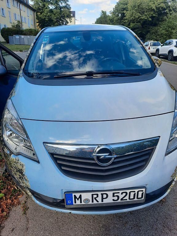 Blau Gebraucht 2012 Opel Meriva Van / Kleinbus | 3.900 € (Superpreis) - Bild 1/4