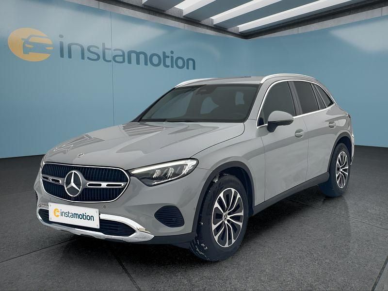 Gebraucht Mercedes GLC220 197 PS (144 kW) 2024 Grau SUV