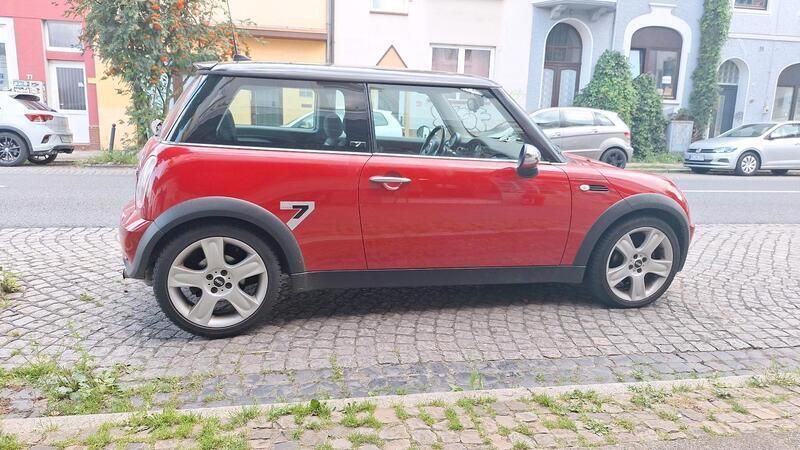 Rot Gebraucht 2005 Mini Cooper Coupé Coupé | 750 € (Superpreis) - Bild 1/4