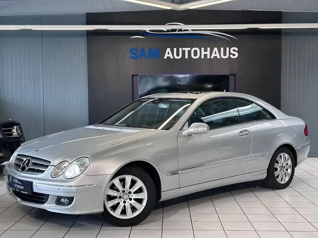 Gebraucht Mercedes CLK220 150 PS (110 kW) 2007 Silber Coupé