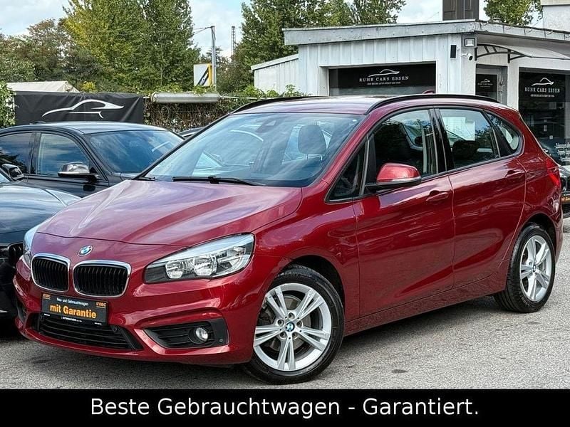 Gebraucht BMW 216 Active Tourer Advantage 116 PS (85 kW) 2016 Rot Van / Kleinbus