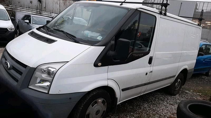 Gebraucht Ford Transit Tourneo 126 PS (92 kW) 2011 Weiß Van / Kleinbus