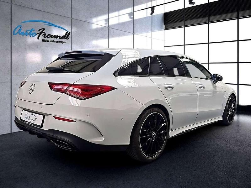 Gebraucht Mercedes CLA250 AMG 224 PS (164 kW) 2021 Weiss metallic perleffekt Limousine