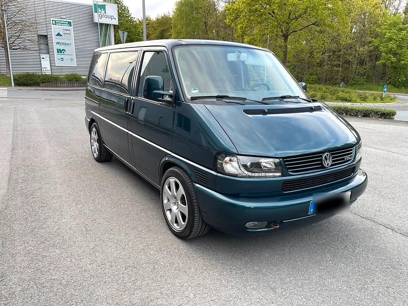 Second-hand VW T4 140 CP (102 kW) 2001 Verde Van