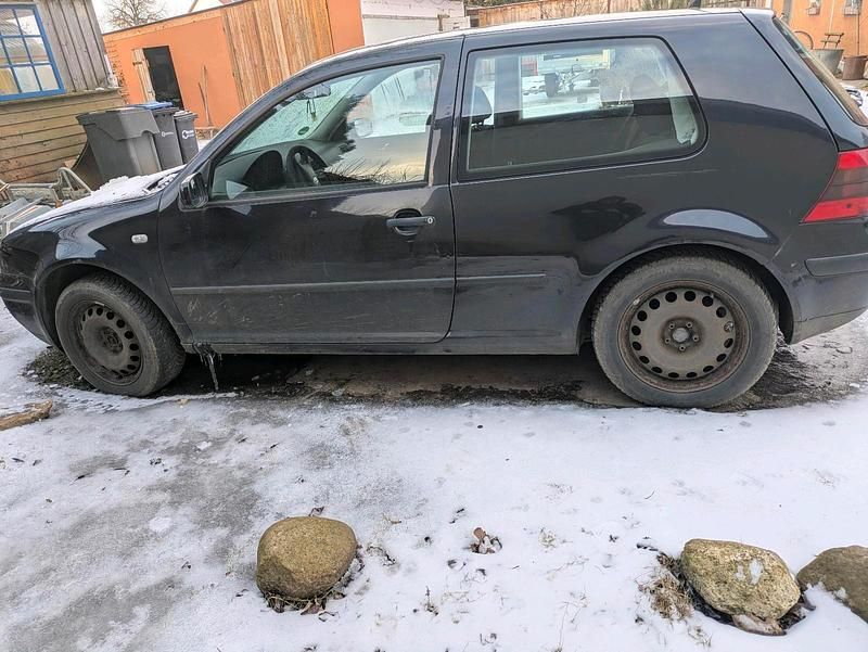 Gebraucht VW Golf IV 75 PS (55 kW) 2003 Kleinwagen