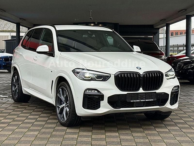 Weiß Gebraucht 2021 BMW X5 M Sport SUV | 41.999 € (Fairer Preis) - Bild 1/4