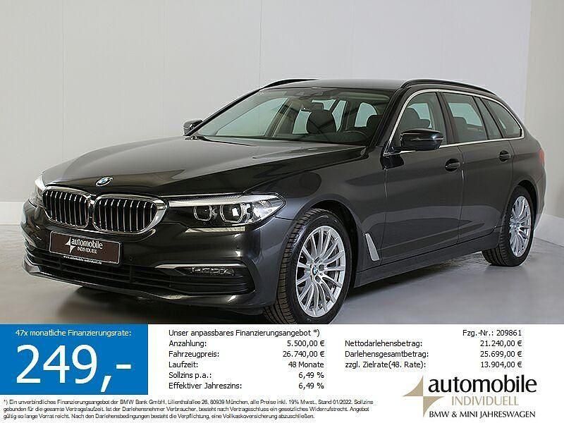 Grau Gebraucht 2020 BMW 520 Limousine | 26.740 € (Guter Preis) - Bild 1/4