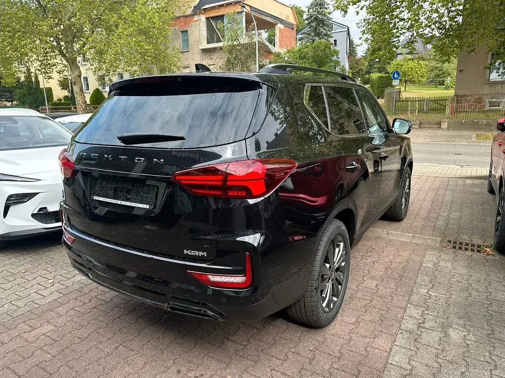 Neu KGM Rexton 203 PS (149 kW) 2026 Schwarz SUV