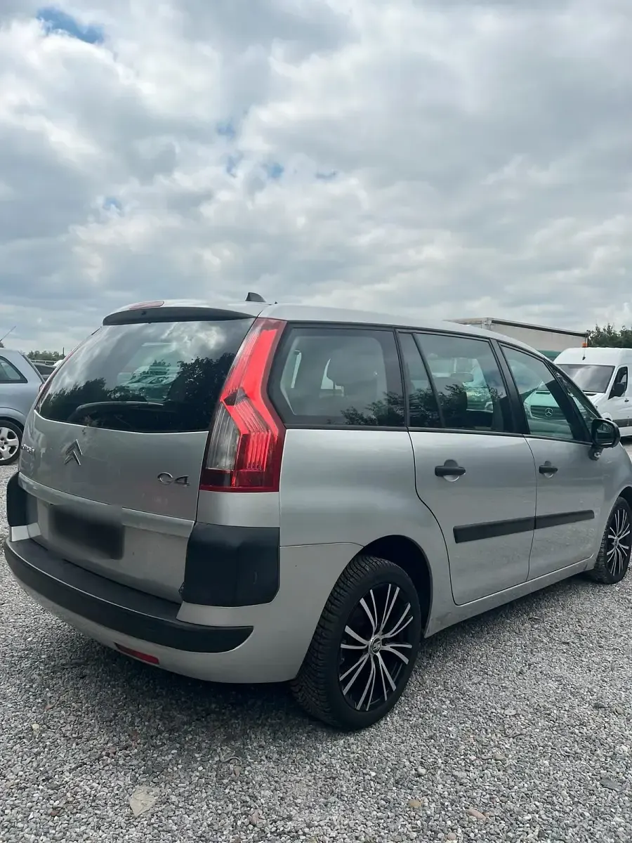 Gebraucht Citroën C4 Picasso 109 PS (80 kW) 2007 Silber Van / Kleinbus