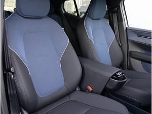 Neu Volvo EX30 Plus 200 kW (272 PS) 2026 Weiß (crystal white) SUV