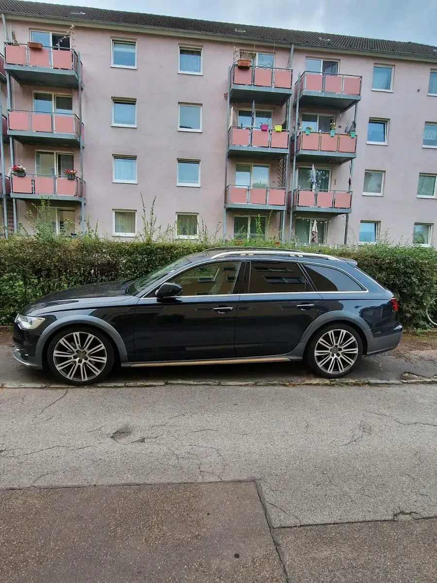 Używany Audi A6 Allroad 272 KM (200 kW) 2015 Niebieski Kombi