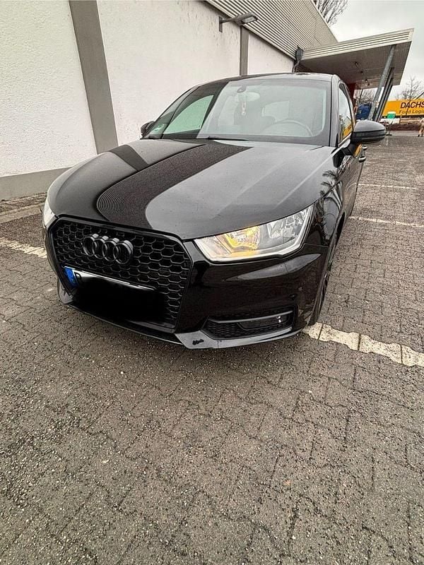 Gebraucht Audi A1 Sportback 95 PS (69 kW) 2015 Schwarz Kleinwagen