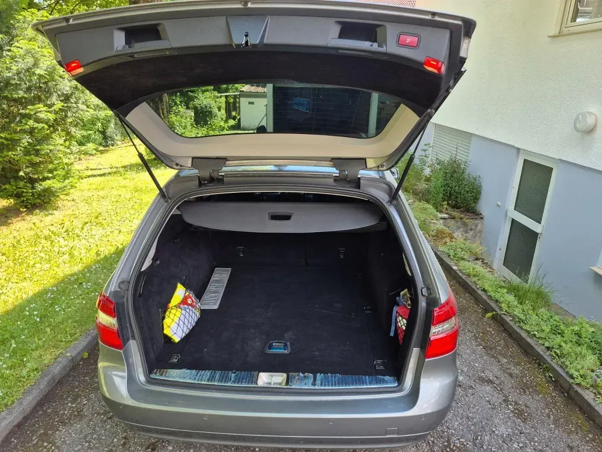 Brugt Mercedes E250 204 HK (150 kW) 2010 Grå Stationcar