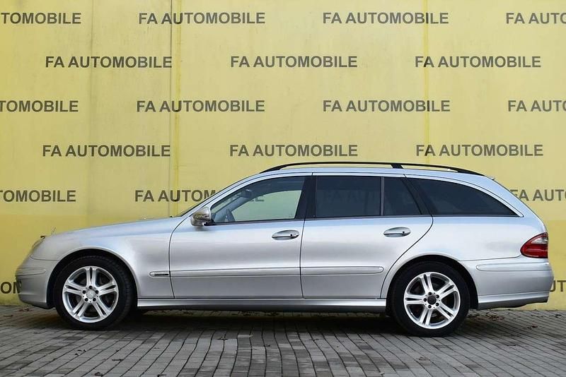 Gebraucht Mercedes E320 224 PS (164 kW) 2007 Silber Kombi