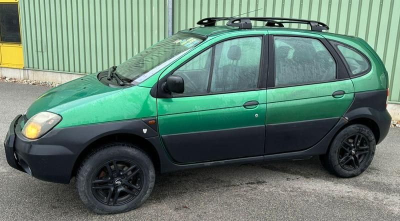 Gebraucht Renault Scénic 139 PS (102 kW) 2002 Grün Van / Kleinbus