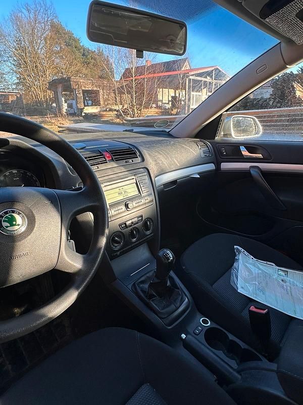 Gebraucht Skoda Octavia 107 PS (78 kW) 2006 Limousine