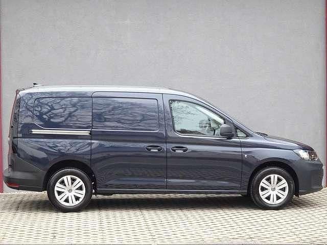 Gebraucht VW Caddy Maxi Basis 122 PS (89 kW) 2022 Blau Van / Kleinbus