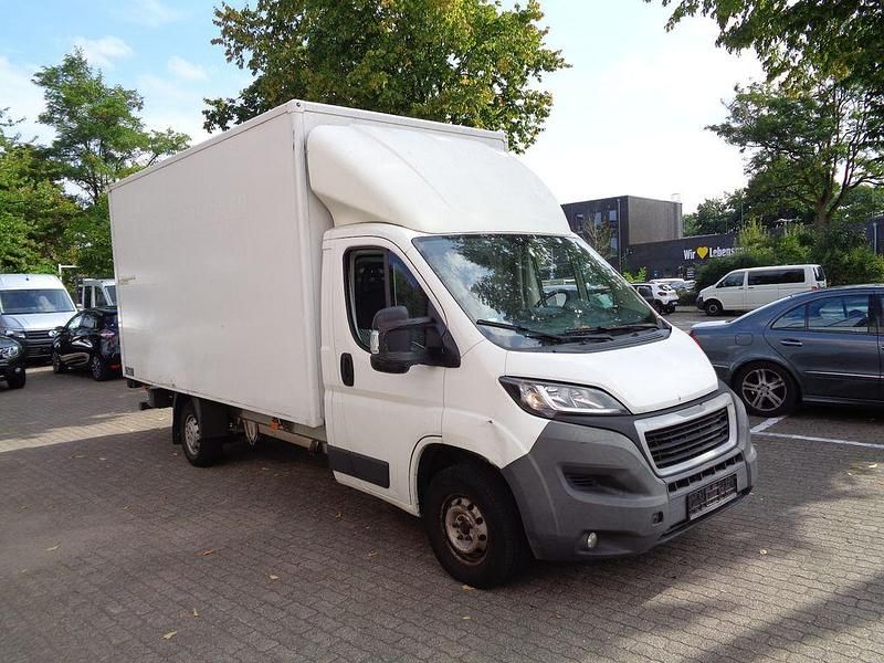 Gebraucht Peugeot Boxer 131 PS (96 kW) 2015 Weiß Van
