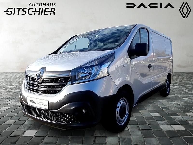 Gebraucht Renault Trafic Komfort 145 PS (106 kW) 2021 Platingrau Van / Kleinbus