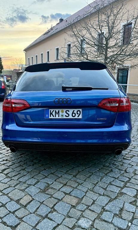 Gebraucht Audi A4 S-Line 224 PS (164 kW) 2015 Blau Kombi