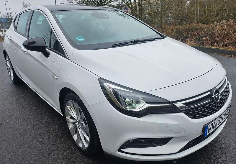 Gebraucht Opel Astra Ultimate 136 PS (100 kW) 2019 Weiß Limousine