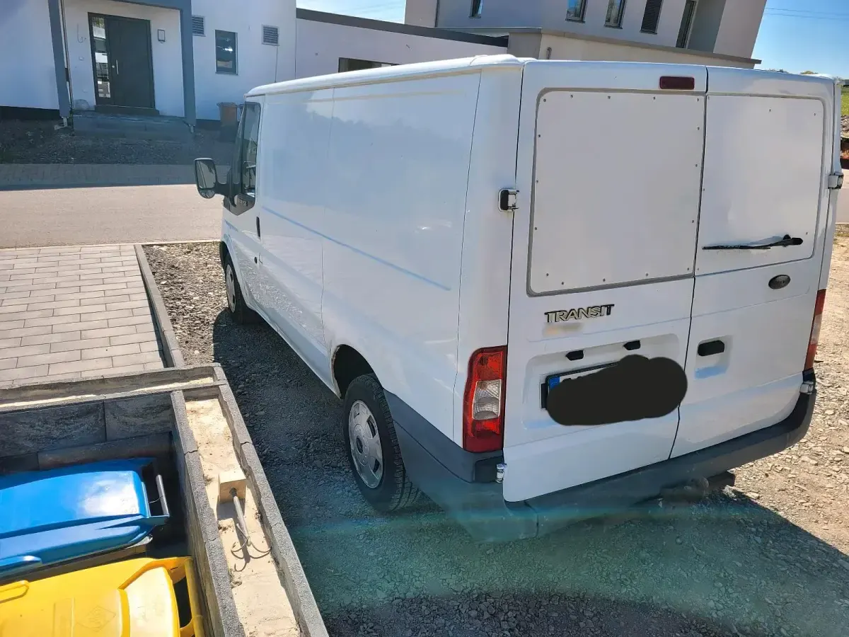 Gebraucht Ford Transit 85 PS (62 kW) 2008 Weiß Van / Kleinbus