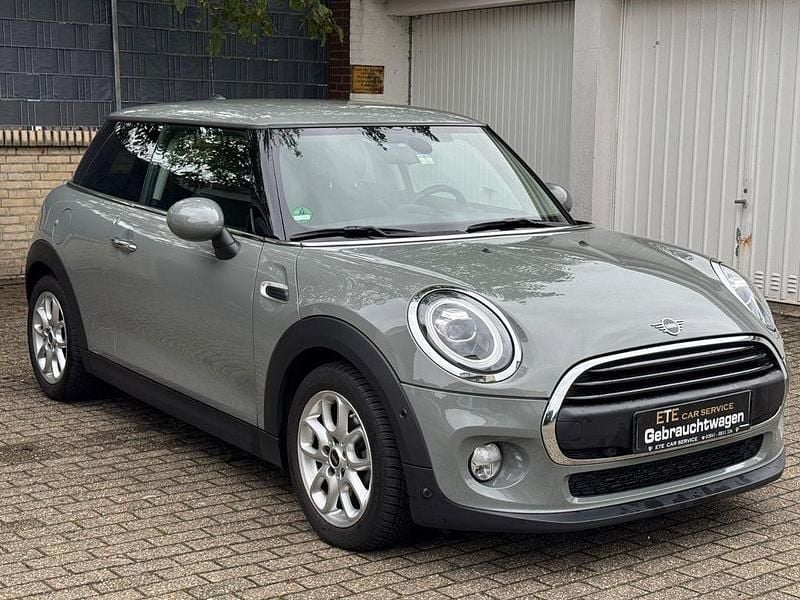 Grau Gebraucht 2018 Mini ONE Pepper Kleinwagen | 13.250 € (Guter Preis) - Bild 1/4