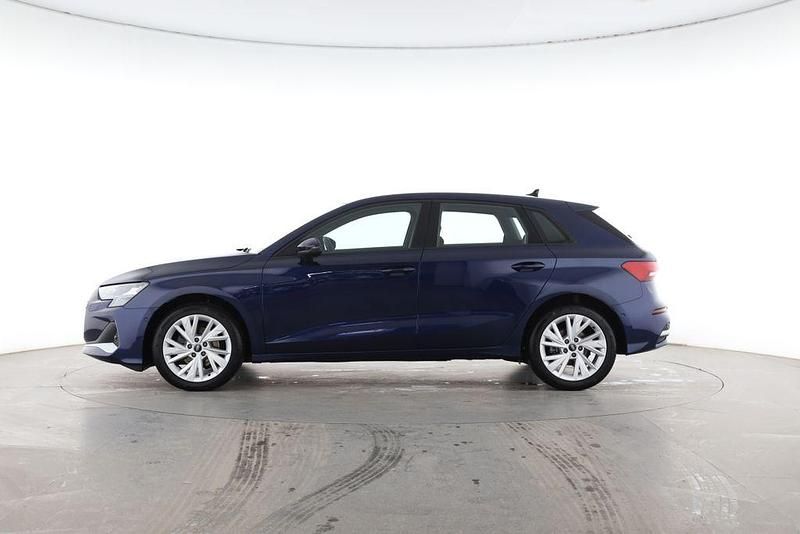 Gebraucht Audi A3 Advanced Plus 150 PS (110 kW) 2024 Navarrablau metallic Limousine