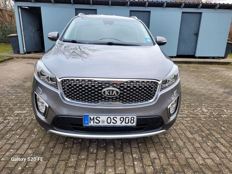Gebraucht Kia Sorento Spirit 200 PS (147 kW) 2016 Grau SUV