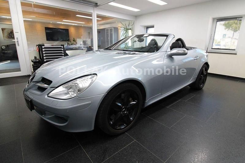 Gebraucht Mercedes SLK350 272 PS (200 kW) 2006 Silber Cabrio
