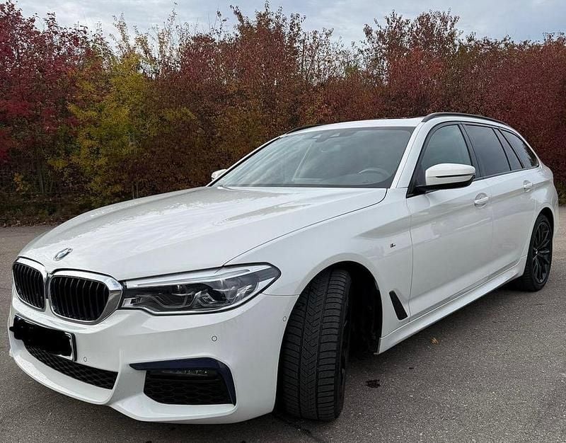 Weiß Gebraucht 2019 BMW 540 M Sport Limousine | 36.999 € (Guter Preis) - Bild 1/4