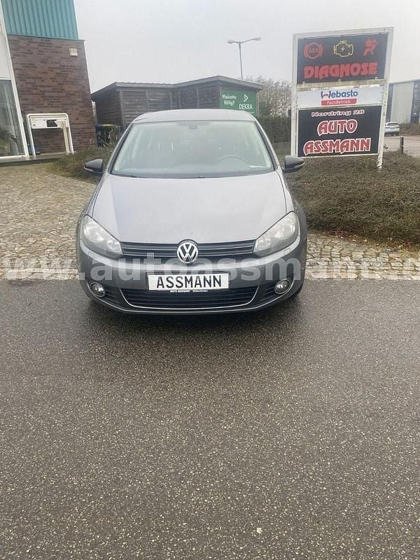 Gebraucht VW Golf VI Style 102 PS (75 kW) 2011 Grau Kleinwagen