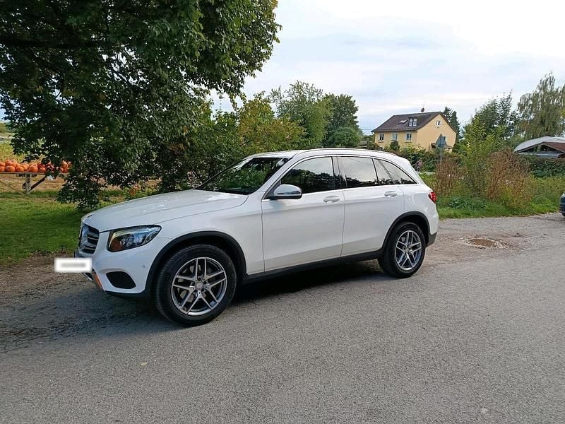 Gebraucht Mercedes GLC250 204 PS (150 kW) 2016 Weiß SUV