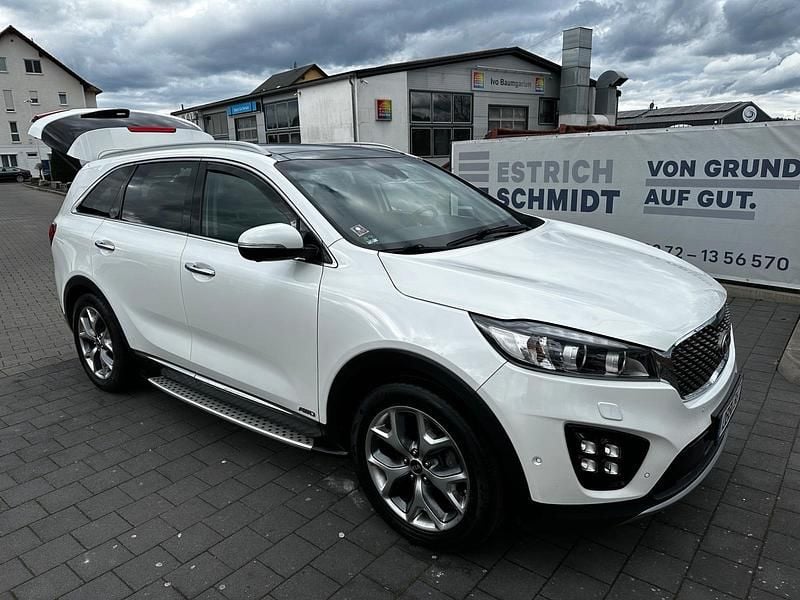Weiß Gebraucht 2016 Kia Sorento SUV | 15.500 € (Guter Preis) - Bild 1/4