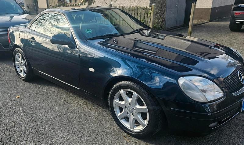 Gebraucht Mercedes SLK230 190 PS (139 kW) 1997 Blau Cabrio
