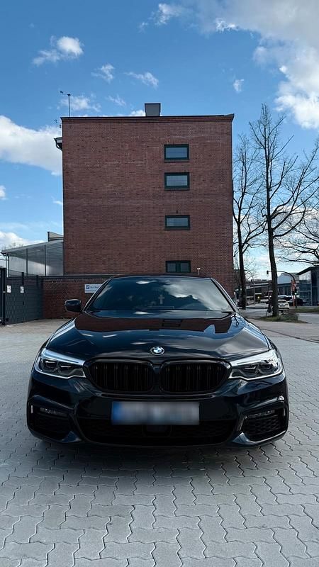 Second-hand BMW 530e iPerformance 252 CP (185 kW) 2018 Negru Berlinǎ