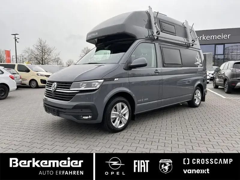 Pure grey (grau) Gebraucht 2021 VW T6.1 CLUB Van | 79.500 € - Bild 1/4