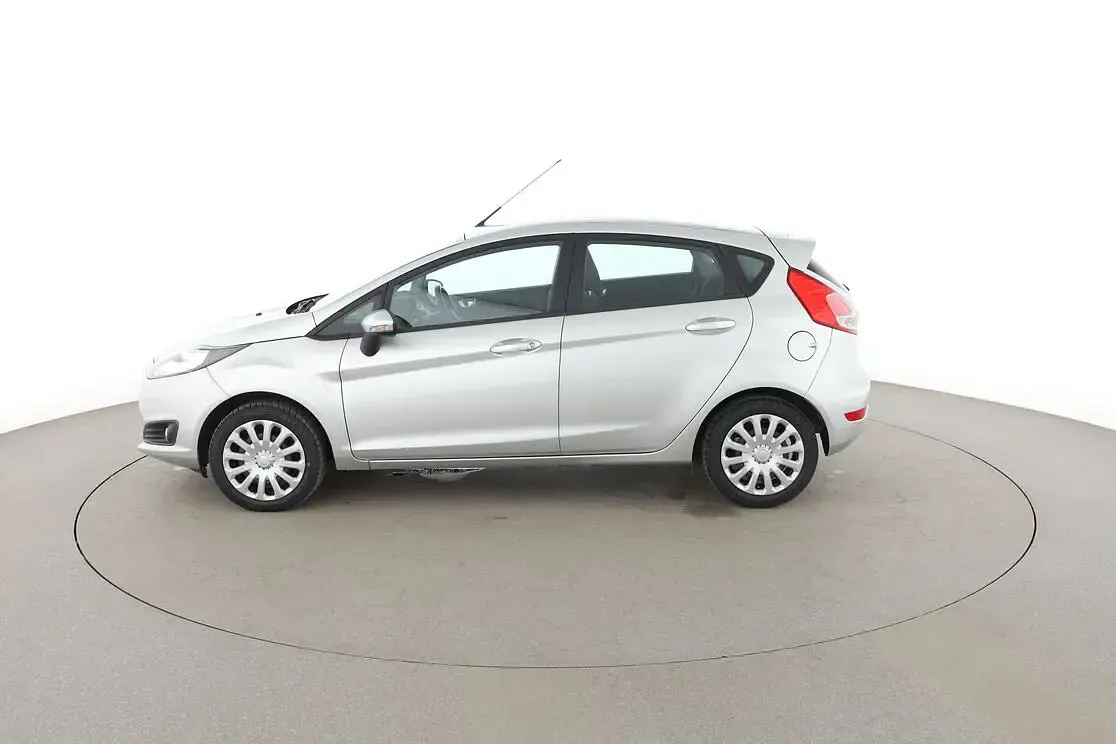 Gebraucht Ford Fiesta Trend 82 PS (60 kW) 2016 Silber Kleinwagen