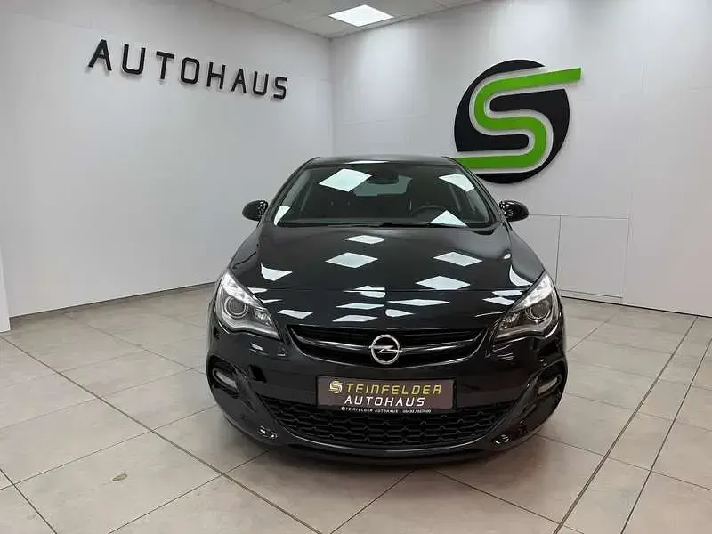 Gebraucht Opel Astra 194 PS (142 kW) 2015 Schwarz Kombi