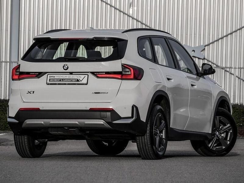 Second-hand BMW X1 Shadowline 150 CP (110 kW) 2025 Alb SUV