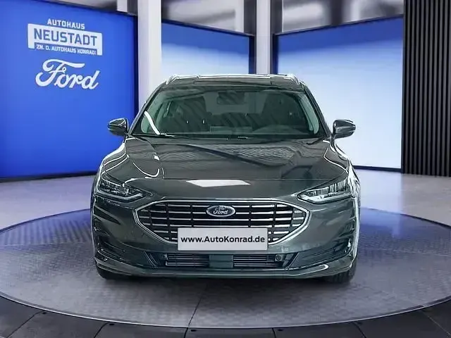 Gebraucht Ford Focus Titanium 125 PS (91 kW) 2024 Magneticgrau metallic Kombi