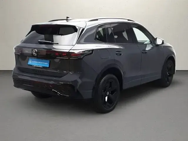 Neu VW Tiguan R-line 204 PS (150 kW) 2026 Delfingrau metallic SUV