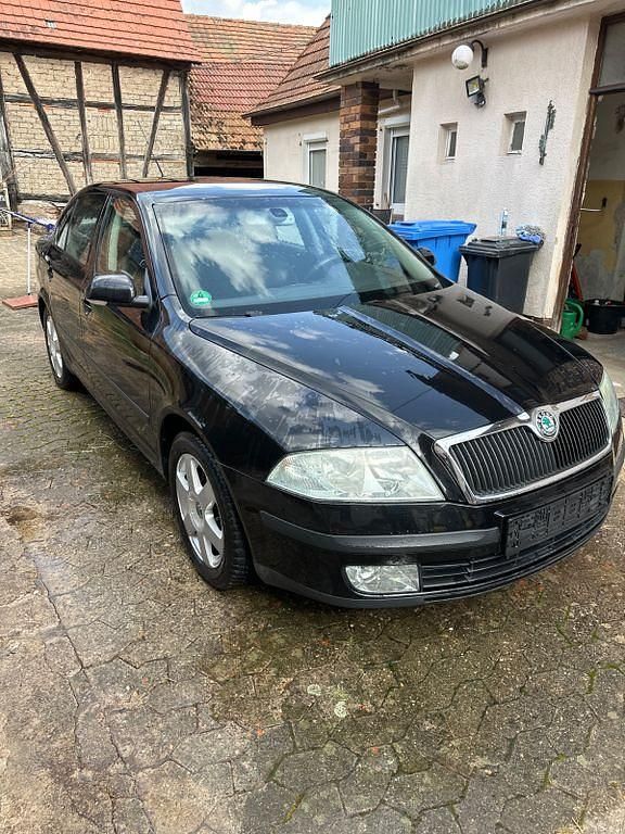 Schwarz Gebraucht 2006 Skoda Octavia Ambiente Limousine | 3.500 € (Fairer Preis) - Bild 1/4