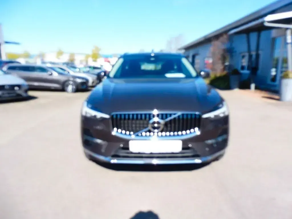 Gebraucht Volvo XC60 253 PS (186 kW) 2023 Grau SUV