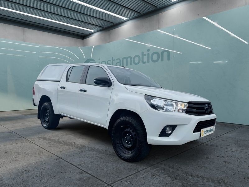 Weiß Gebraucht 2018 Toyota HiLux Abholung | 35.150 € (Fairer Preis) - Bild 1/4