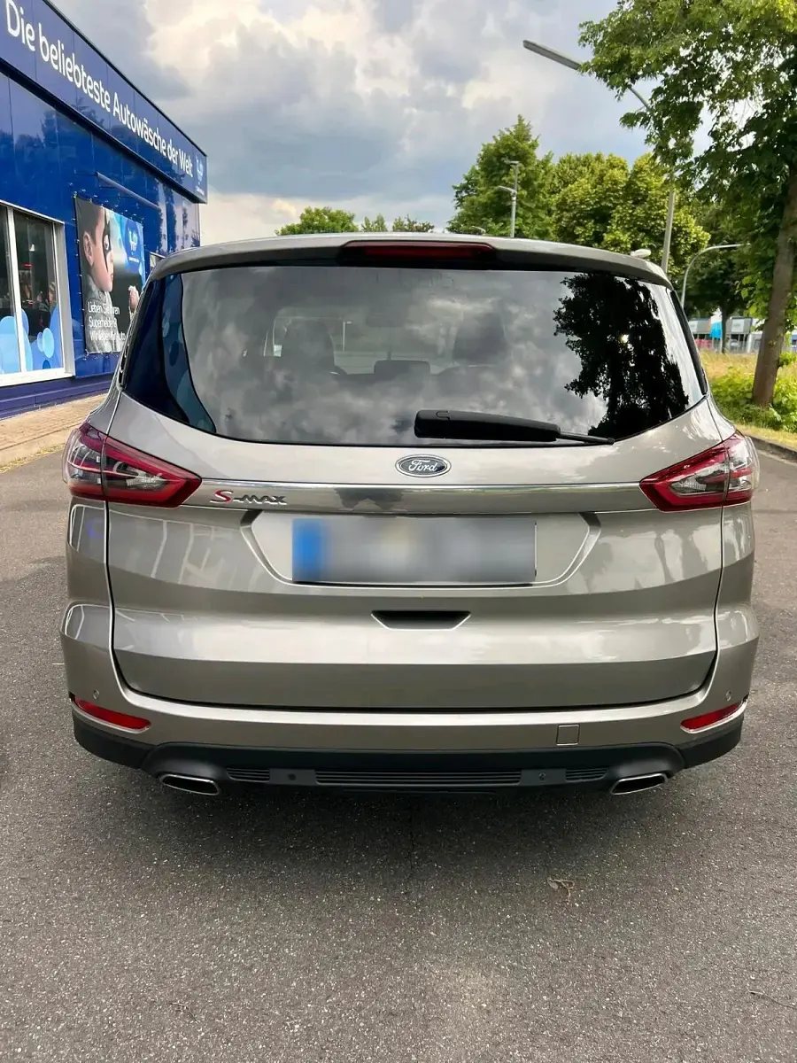 Gebraucht Ford S-MAX S 180 PS (132 kW) 2017 Beige Van / Kleinbus