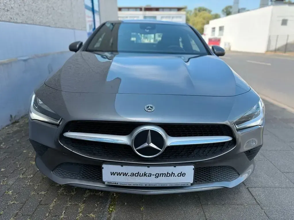 Gebraucht Mercedes CLA180 116 PS (85 kW) 2020 Grau Coupé