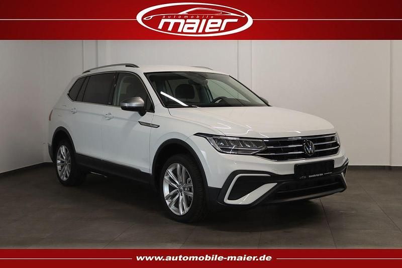 Weiß Gebraucht 2023 VW Tiguan Allspace Move SUV | 27.500 € (Superpreis) - Bild 1/4