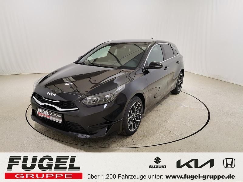 Schwarz Neu 2025 Kia Ceed Limousine | 24.499 € (Fairer Preis) - Bild 1/4