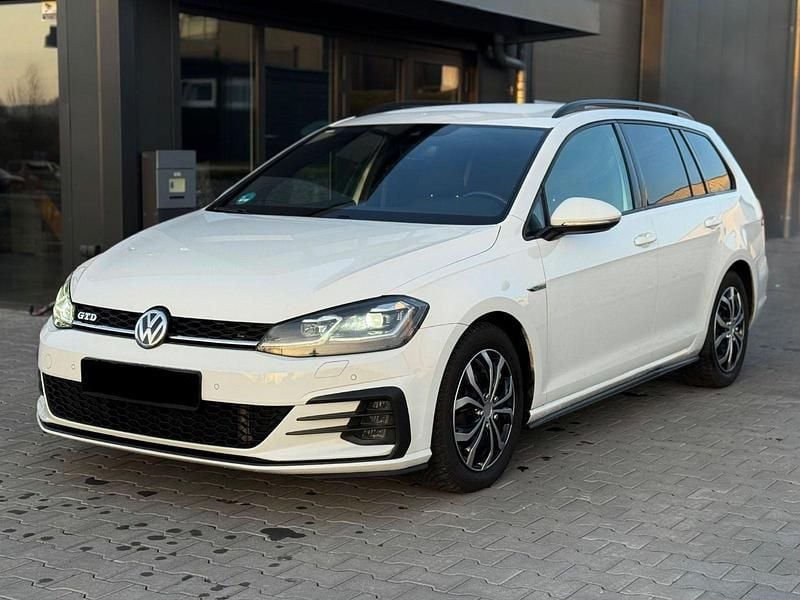 Weiß Gebraucht 2017 VW Golf VII GTD Kombi | 14.100 € (Guter Preis) - Bild 1/4